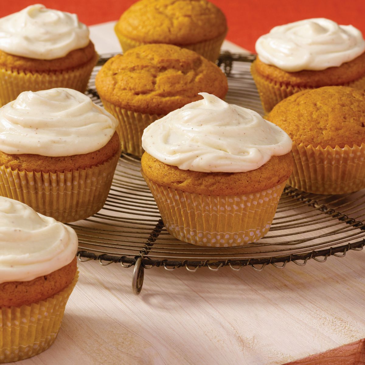 Spiced Pumpkin Cupcakes - McCormick® Recipe |  |