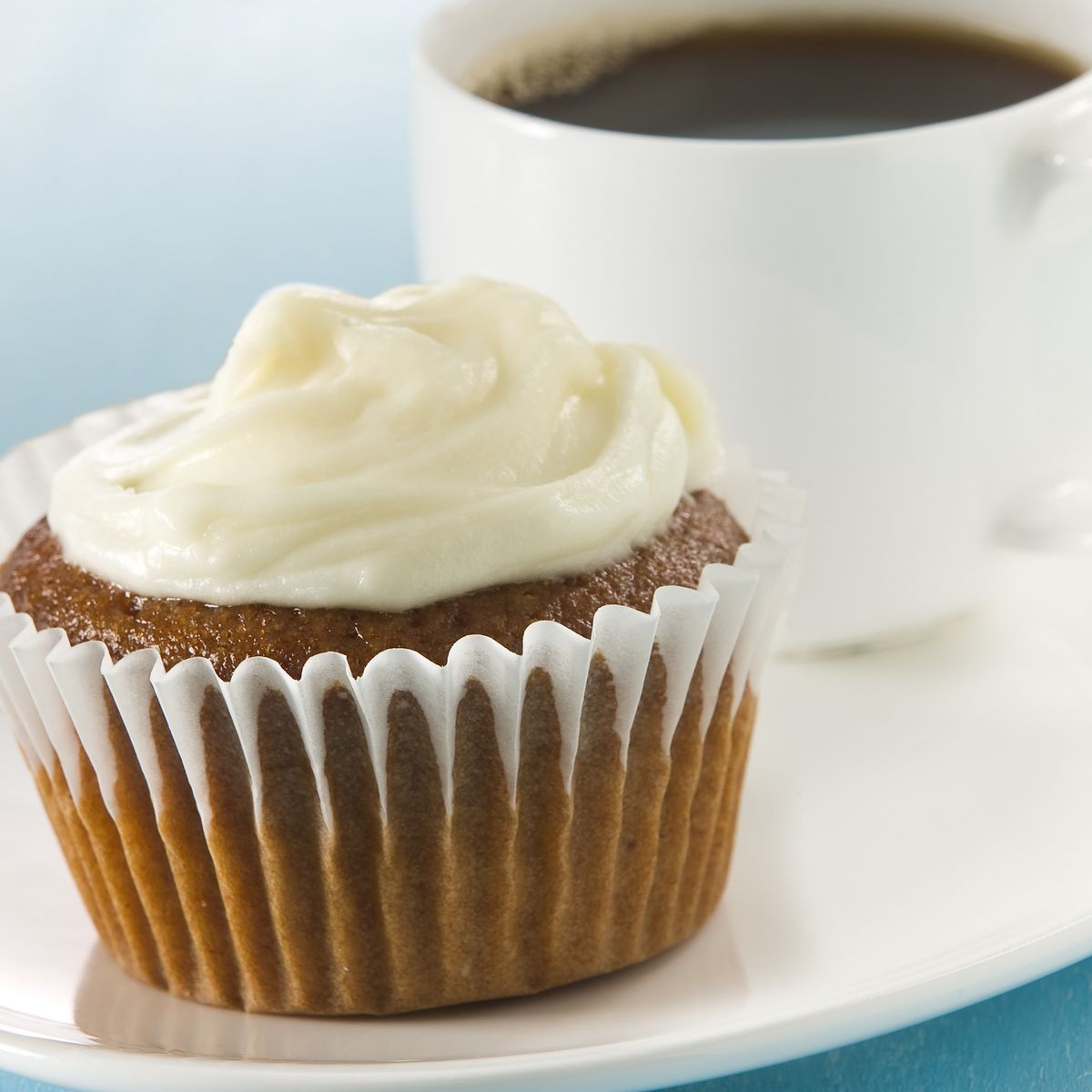 Gingerbread Cupcakes with Cream Cheese Frosting - McCormick® Recipe |  |