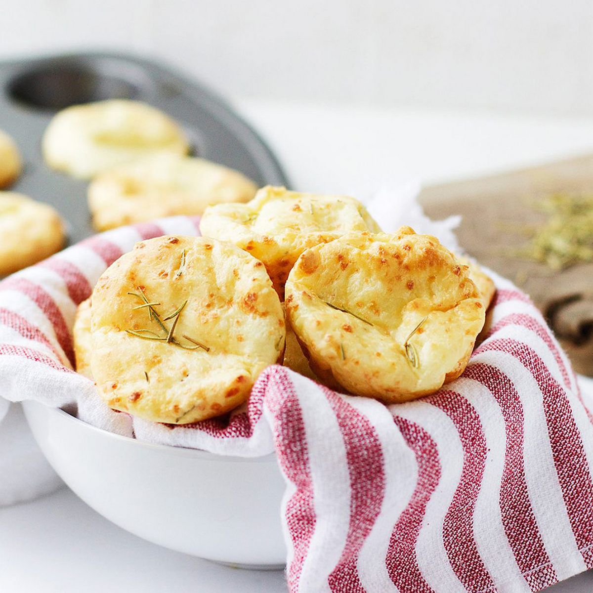 Brazilian Cheese Rolls with Rosemary and Black Pepper - McCormick® Recipe |  |