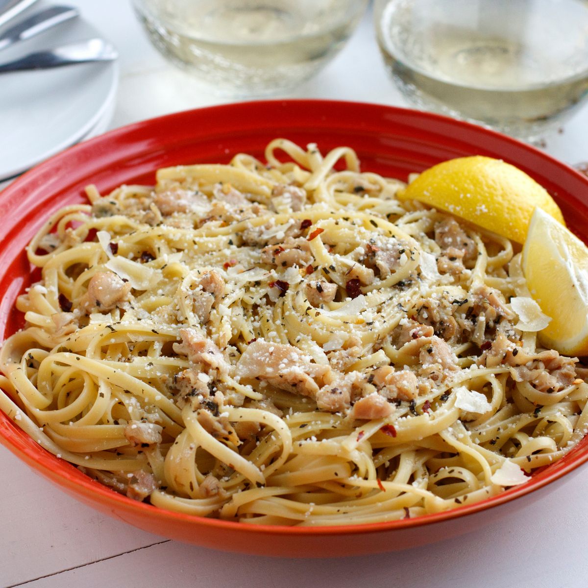 White Wine Clam Sauce Over Linguine - McCormick® Recipe |  |