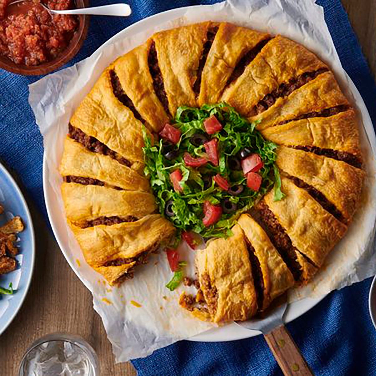 Taco Crescent Ring - Pillsbury Recipe |  |