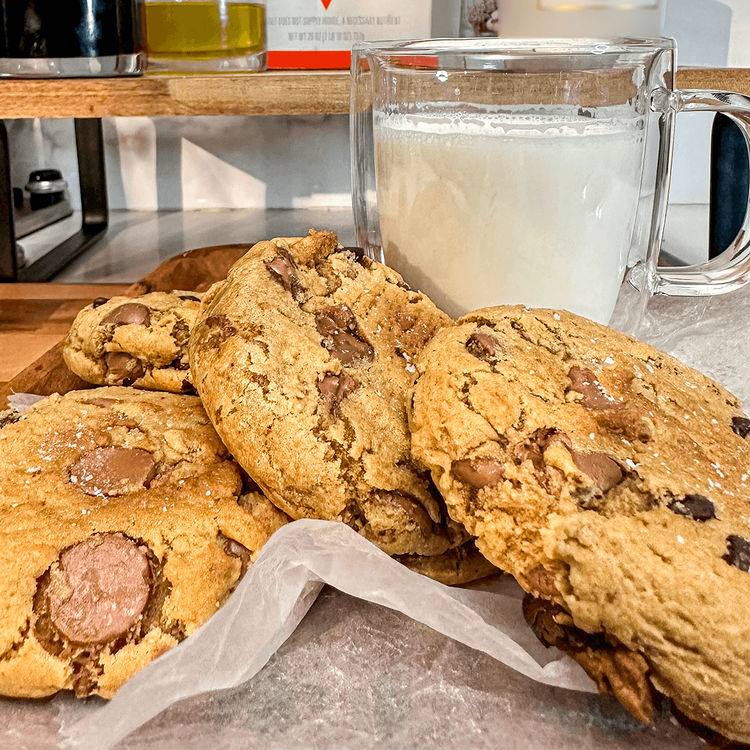 Gooey Chocolate Chip Cookies - Diamond Crystal Salt