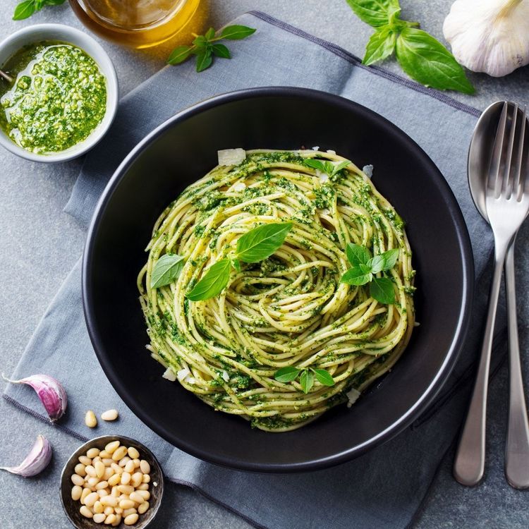 Pesto Pasta - Urban Meadow®