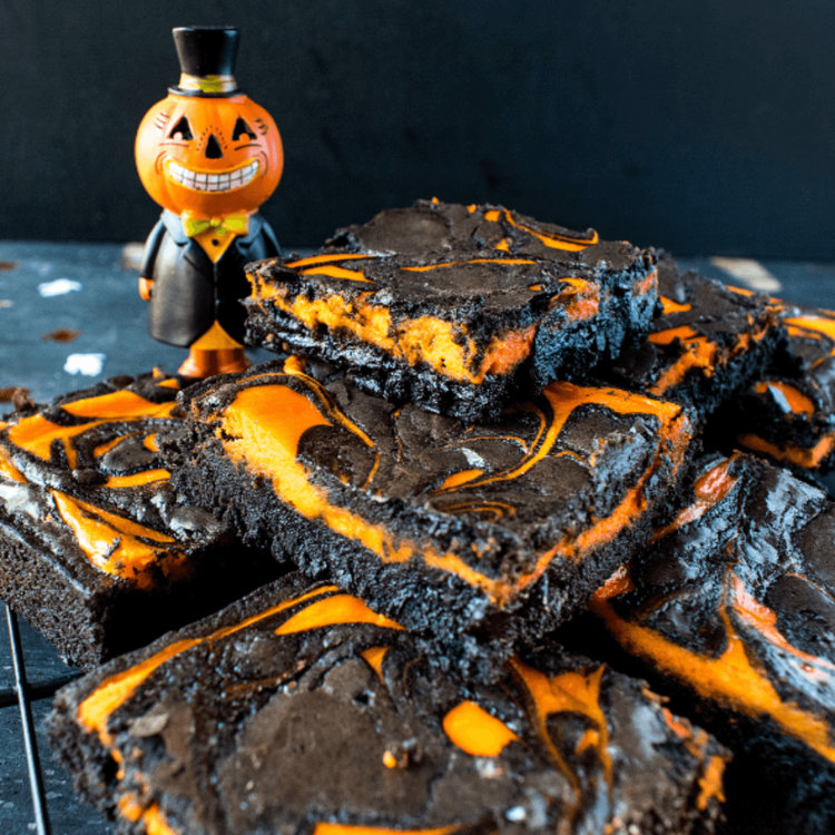 Halloween Cheesecake Brownies - Urban Meadow