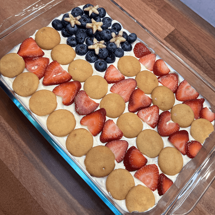 Berry Patriotic Banana Pudding - Urban Meadow